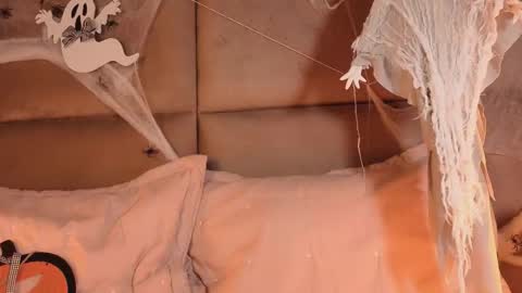 angelinepossy online show from 10/27/25, 10:03