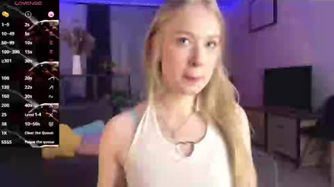 Snapshot of angelkissmee chatting on 03/07/25, 03:49 angelkissmee online show from 03/07/25, 03:49