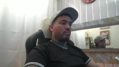 angellatino0 online show from 11/02/25, 03:09