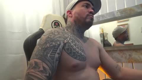 angellatino0 online show from 11/13/25, 08:02