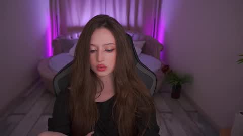 Snapshot of angellblush chatting on 10/08/25, 01:20 AngelBlush online show from 10/08/25, 01:20