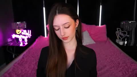 Snapshot of angellblush chatting on 10/16/25, 01:34 AngelBlush online show from 10/16/25, 01:34