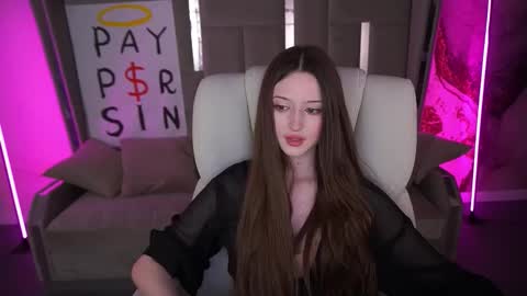 Snapshot of angellblush chatting on 11/02/25, 03:03 AngelBlush online show from 11/02/25, 03:03