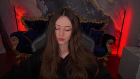 Snapshot of angellblush chatting on 11/21/25, 07:29 AngelBlush online show from 11/21/25, 07:29