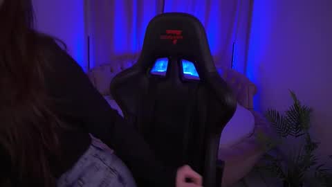 Snapshot of angellblush chatting on 11/24/25, 02:39 AngelBlush online show from 11/24/25, 02:39