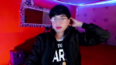 Snapshot of angellonfire chatting on 10/10/25, 09:52 Angel online show from 10/10/25, 09:52