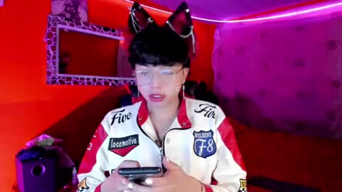 Snapshot of angellonfire chatting on 10/12/25, 04:33 Angel online show from 10/12/25, 04:33