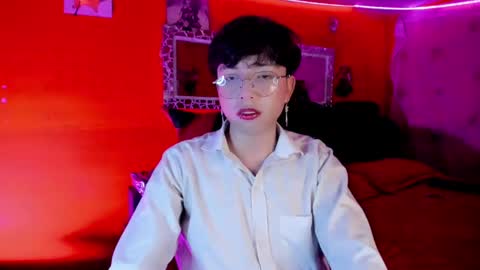 Snapshot of angellonfire chatting on 10/15/25, 05:40 Angel online show from 10/15/25, 05:40