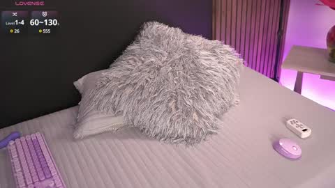   online show from 01/13/25, 02:00