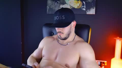 Snapshot of angeloeric chatting on 01/08/25, 12:37 BlackWolf online show from 01/08/25, 12:37