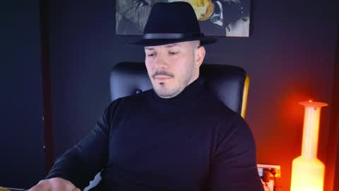 Snapshot of angeloeric chatting on 01/13/25, 08:05 BlackWolf online show from 01/13/25, 08:05