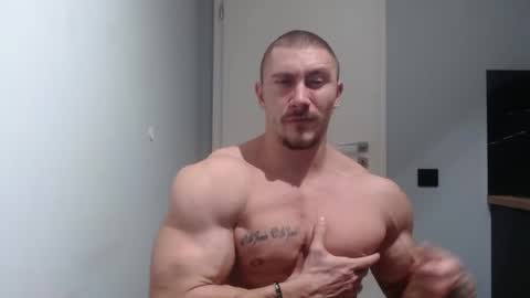 Snapshot of angelofit chatting on 12/04/24, 01:03 ------- SEX SHOW WITH GUYS AND GIRLS MUSCLE SHOW online show from 12/04/24, 01:03