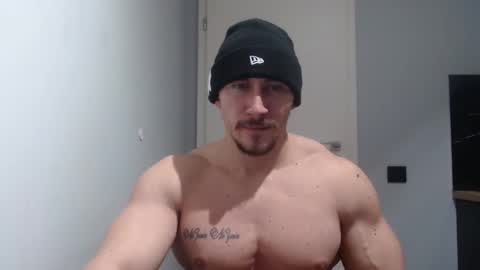 Snapshot of angelofit chatting on 02/11/25, 07:16 ------- SEX SHOW WITH GUYS AND GIRLS MUSCLE SHOW online show from 02/11/25, 07:16