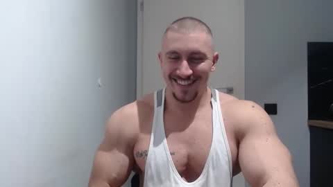 Snapshot of angelofit chatting on 02/14/25, 07:33 ------- SEX SHOW WITH GUYS AND GIRLS MUSCLE SHOW online show from 02/14/25, 07:33