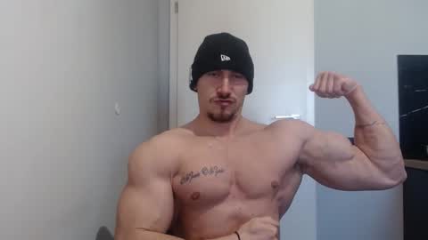 Snapshot of angelofit chatting on 02/22/25, 11:57 ------- SEX SHOW WITH GUYS AND GIRLS MUSCLE SHOW online show from 02/22/25, 11:57