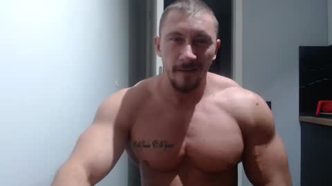 Snapshot of angelofit chatting on 09/30/25, 06:57 ------- SEX SHOW WITH GUYS AND GIRLS MUSCLE SHOW online show from 09/30/25, 06:57
