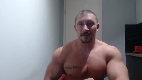 Snapshot of angelofit chatting on 10/30/25, 05:24 ------- SEX SHOW WITH GUYS AND GIRLS MUSCLE SHOW online show from 10/30/25, 05:24