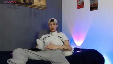 angeloo 666 online show from 09/09/25, 10:09