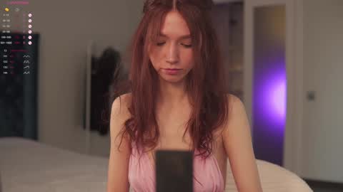 Snapshot of angels_kiss chatting on 10/08/25, 04:21 Nikki online show from 10/08/25, 04:21