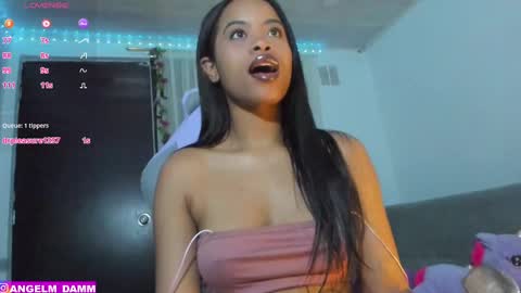 Snapshot of angelsmia_ chatting on 03/08/25, 03:50 MIA available content ask online show from 03/08/25, 03:50