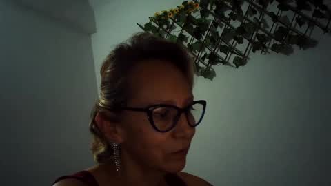 Snapshot of angelycute476334 chatting on 01/19/25, 12:06 angelycute476334 online show from 01/19/25, 12:06