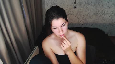 Snapshot of angie_lorri chatting on 09/11/25, 12:16 Angie Lorri online show from 09/11/25, 12:16