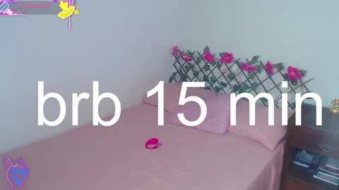 Angie y Andres online show from 11/04/25, 03:00