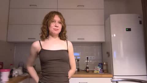 Hello My name is Sarah  im new model here and little but shy. online show from 11/21/25, 05:55