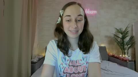 Snapshot of anikabloom chatting on 01/06/25, 02:37 anikabloom online show from 01/06/25, 02:37