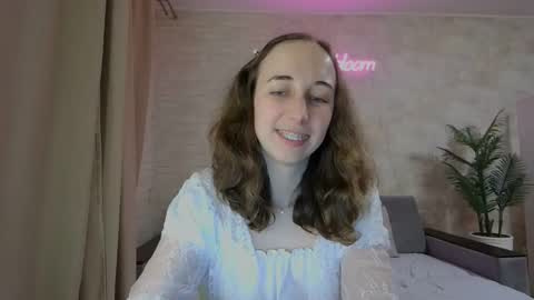 Snapshot of anikabloom chatting on 01/16/25, 05:53 anikabloom online show from 01/16/25, 05:53