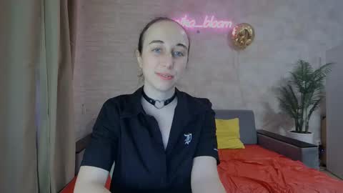 Snapshot of anikabloom chatting on 02/24/25, 05:11 anikabloom online show from 02/24/25, 05:11