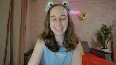 Snapshot of anikabloom chatting on 03/02/25, 02:30 anikabloom online show from 03/02/25, 02:30