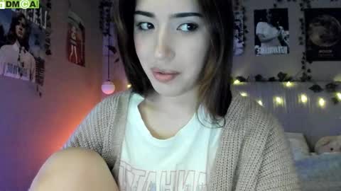 Snapshot of anisa_sweet chatting on 10/14/25, 06:03 Anisa Moan from LovenseWet from Tip MenuOpen for Private online show from 10/14/25, 06:03