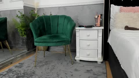 anissia teaser online show from 01/18/25, 11:21