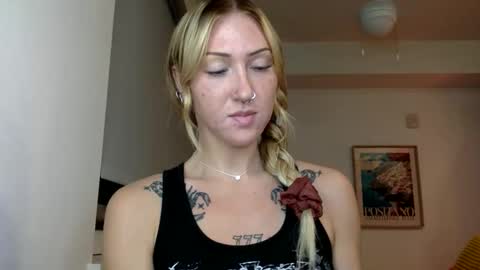 Ani Summers online show from 11/06/25, 02:56