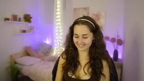 Anita Grey online show from 10/18/25, 07:03