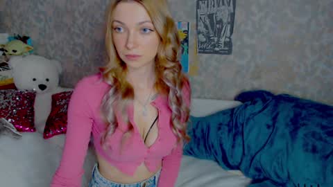 Snapshot of anita_moon_ chatting on 01/05/25, 06:24 anita_moon_ online show from 01/05/25, 06:24