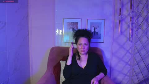 Anita online show from 12/12/24, 05:26