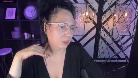 Anita online show from 12/16/24, 06:10