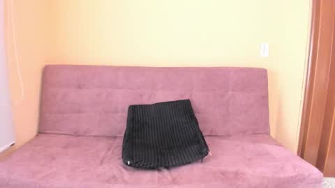 anita toro  online show from 10/30/25, 06:26