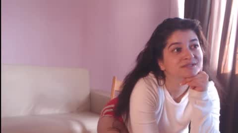 Snapshot of anittac14 chatting on 09/22/25, 02:19 Anitta online show from 09/22/25, 02:19