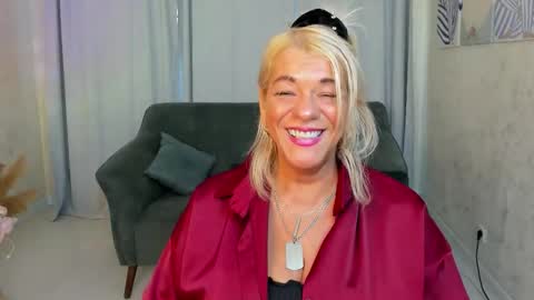 Snapshot of anittaharris chatting on 10/10/25, 07:40 anittaharris online show from 10/10/25, 07:40