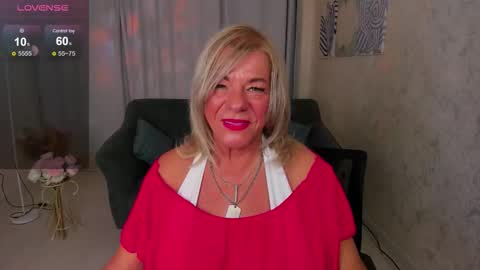 Snapshot of anittaharris chatting on 10/26/25, 08:31 anittaharris online show from 10/26/25, 08:31