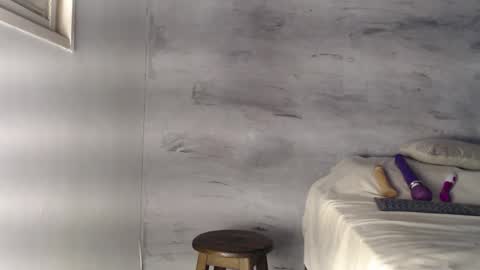Snapshot of anjinhama chatting on 03/11/25, 06:30 Hello My name is NaiaraPv is OPEN online show from 03/11/25, 06:30