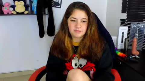 Snapshot of ann_cohen chatting on 03/04/25, 02:32 Only fans online show from 03/04/25, 02:32