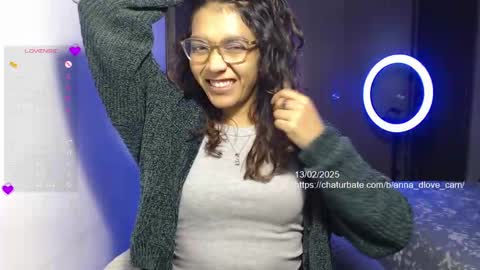 Snapshot of anna_dlove_cam chatting on 02/13/25, 06:27 Anna online show from 02/13/25, 06:27