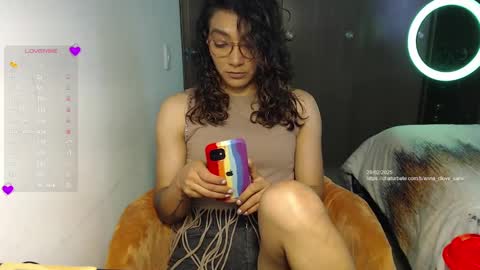 Snapshot of anna_dlove_cam chatting on 02/28/25, 04:10 Anna online show from 02/28/25, 04:10