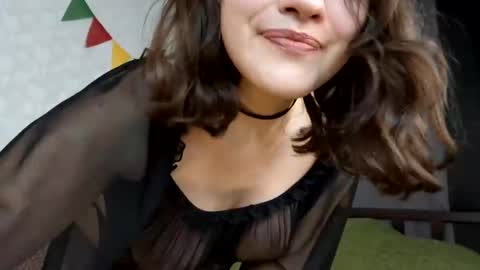 Snapshot of anna_in_wonderworld chatting on 01/10/25, 05:13 Annanext stream 3th of Dec online show from 01/10/25, 05:13