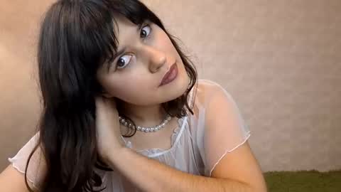 Snapshot of anna_in_wonderworld chatting on 02/17/25, 05:21 Annanext stream 3th of Dec online show from 02/17/25, 05:21