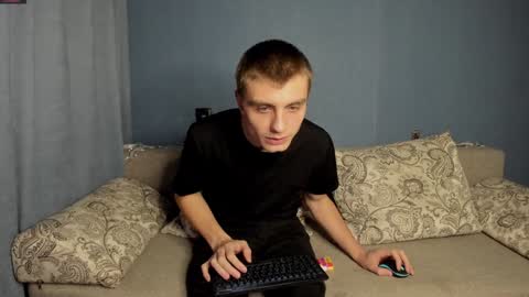 Snapshot of anna_jason chatting on 12/08/24, 07:43 Fansly Jason sweet ass online show from 12/08/24, 07:43